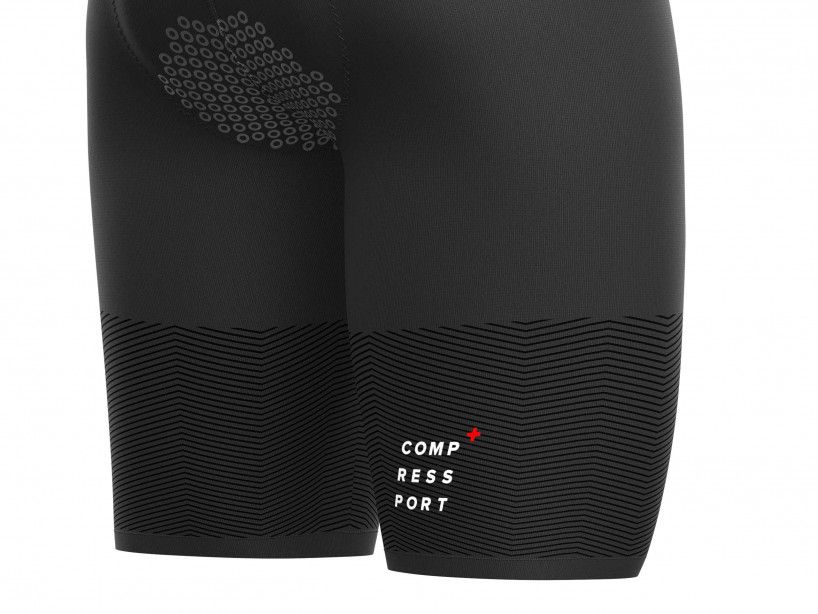 TRI UNDER CONTROL SHORT BLACK